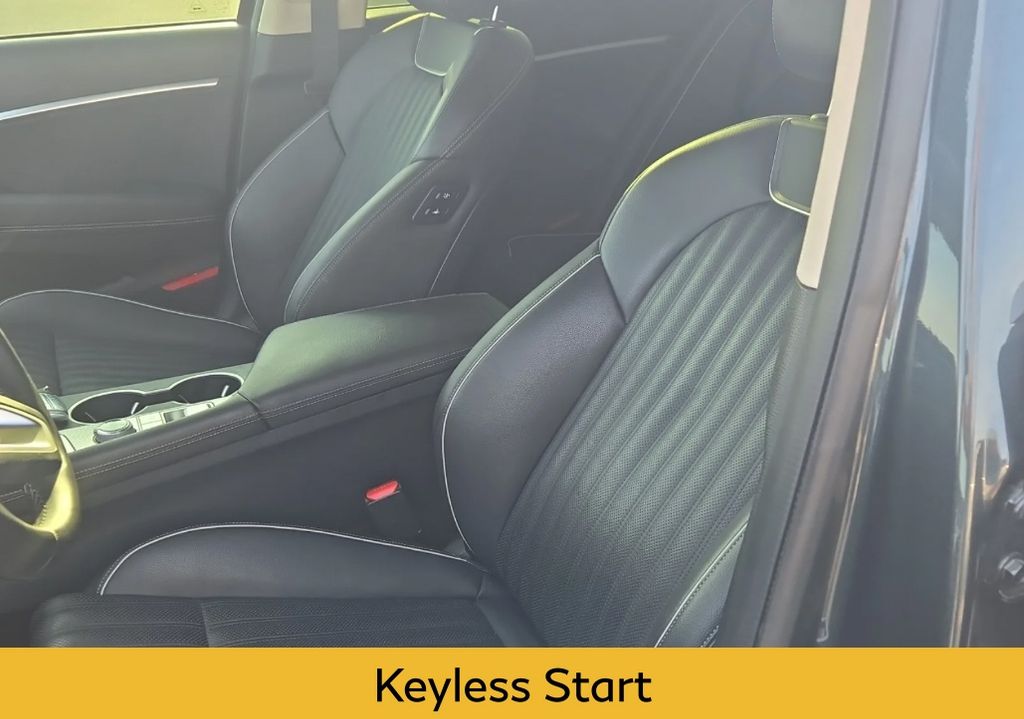 2023 Genesis G70 3.3T photo 7