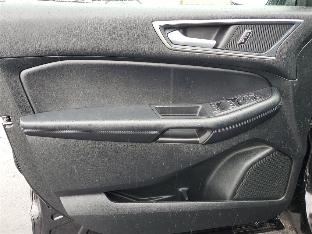 2024 Ford Edge SEL photo 15