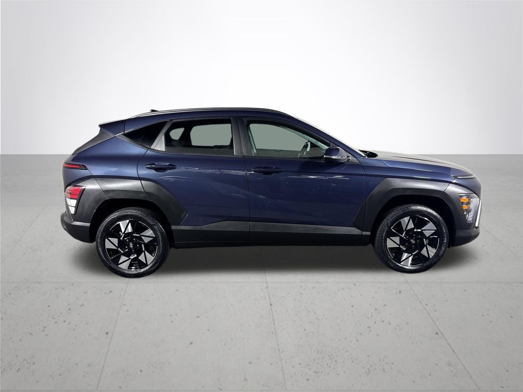 2024 Hyundai Kona SEL photo 4