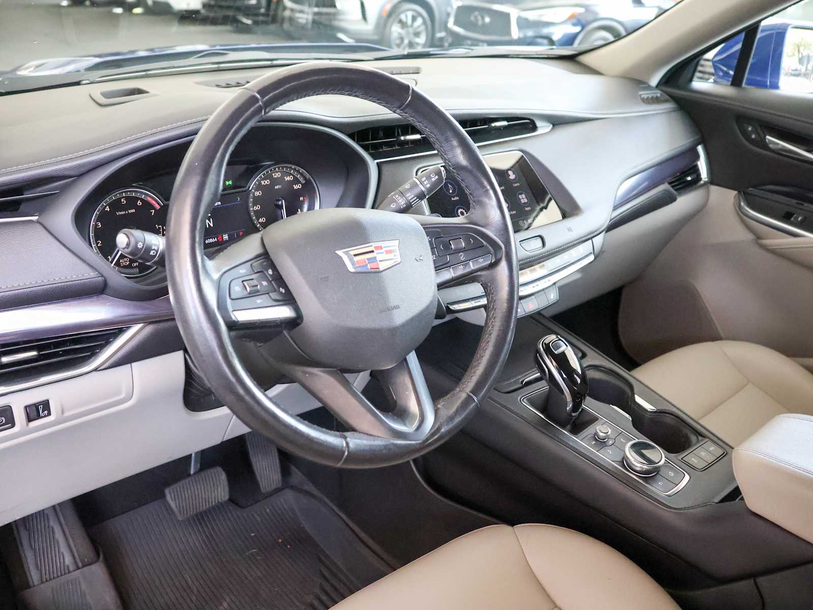 2021 Cadillac XT4 Luxury photo 6