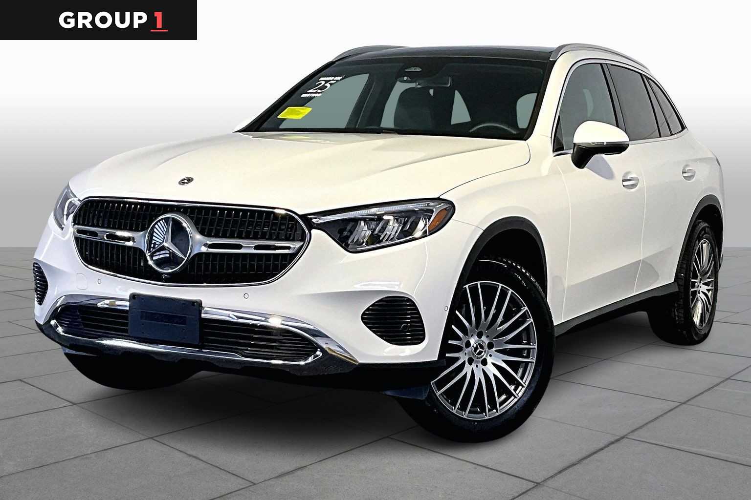 2025 Mercedes-Benz GLC Base's photo