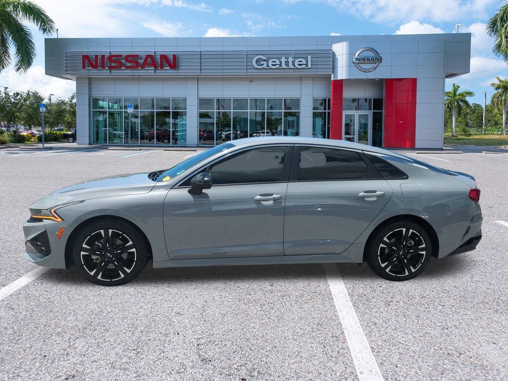 2022 Kia K5 GT-Line photo 7