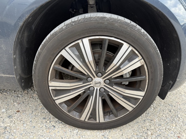 2022 Volvo XC60 B5 Inscription photo 3