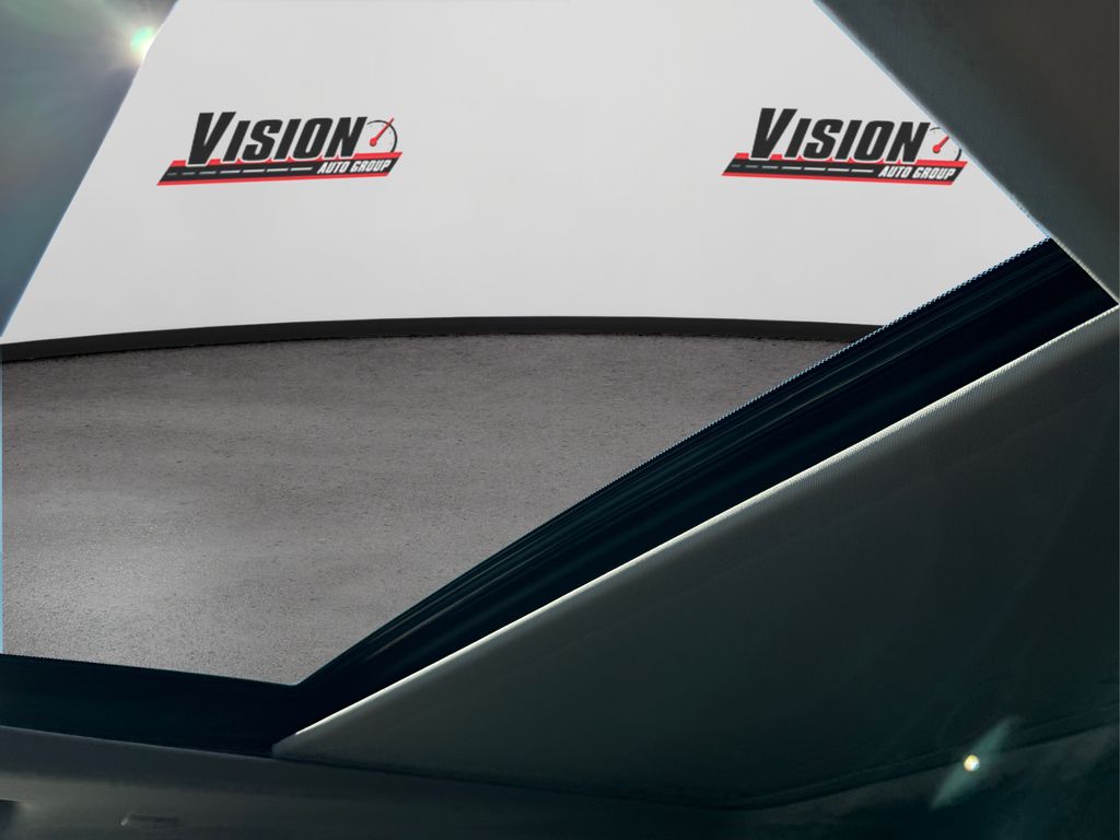 2025 Nissan Murano SL photo 17