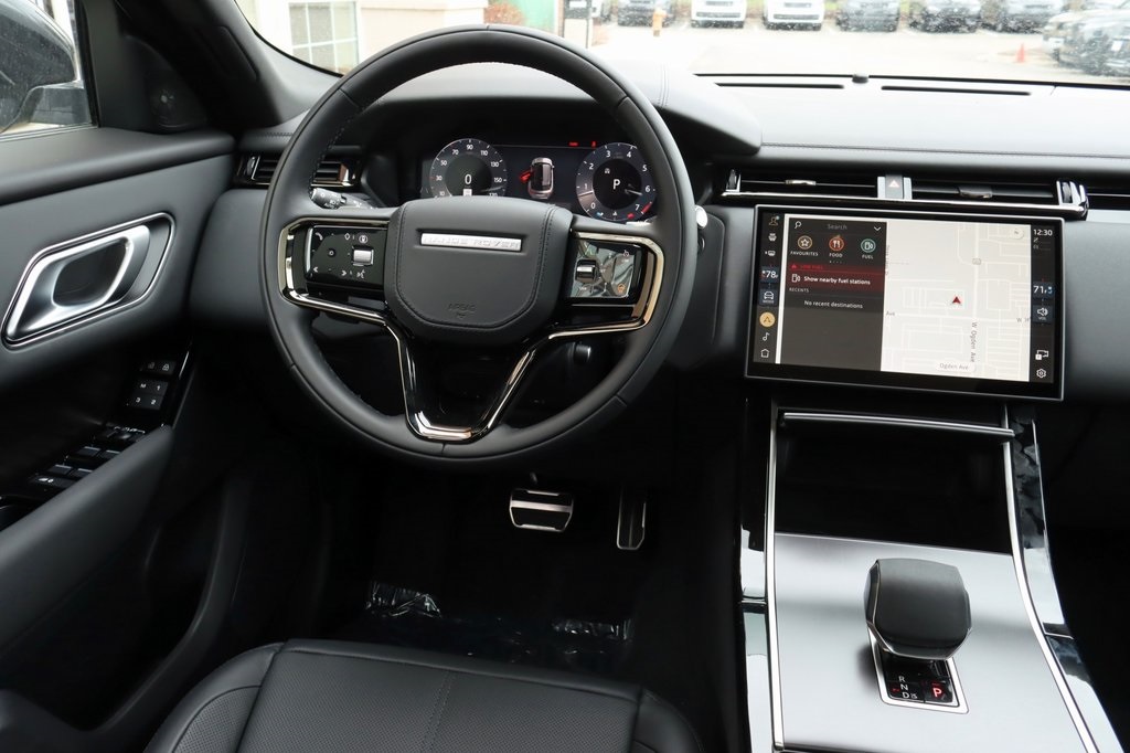 2026 LAND ROVER RANGE ROVER VELAR - Image 15