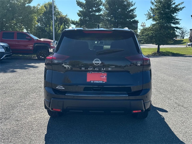 2026 Nissan Rogue SV photo 4