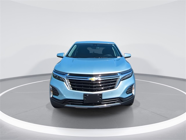 2022 Chevrolet Equinox LT photo 3