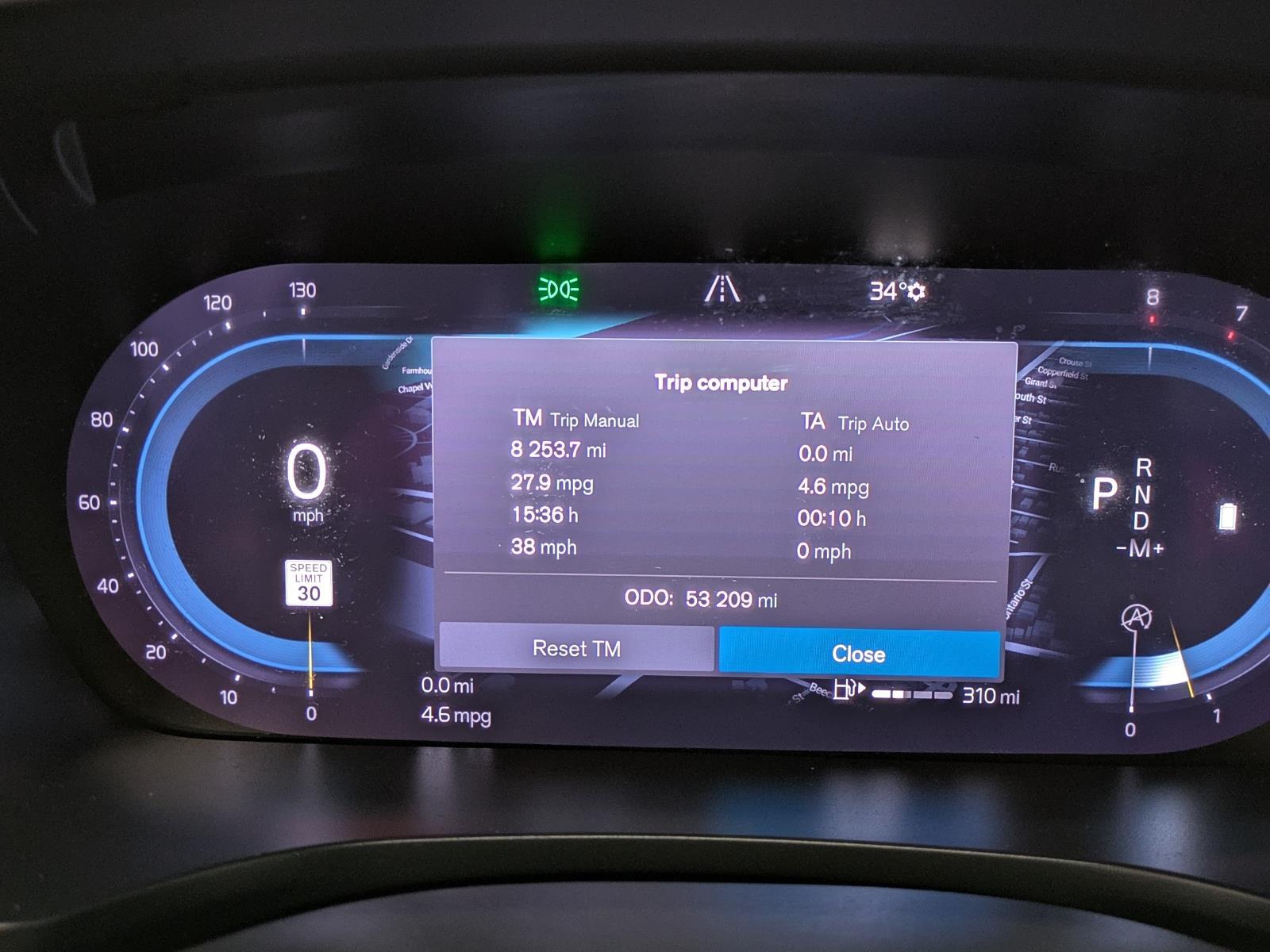 2024 Volvo S60 Plus photo 2