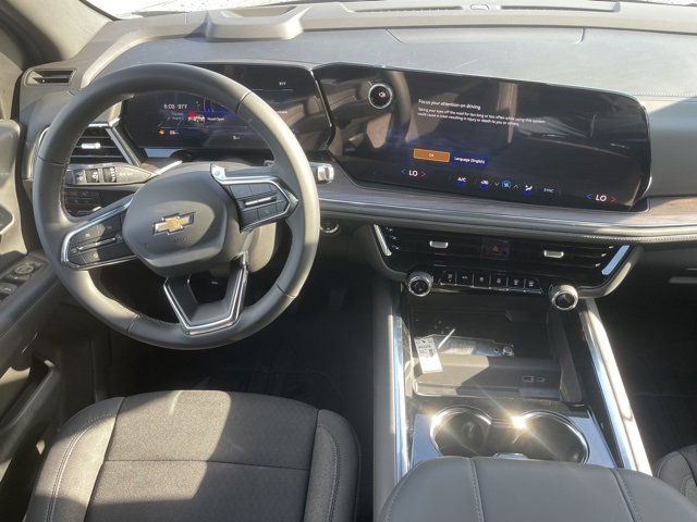 2025 Chevrolet Tahoe LS photo 13