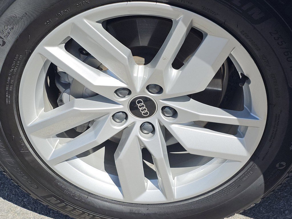 2022 Audi Q5 45 S line Premium photo 13