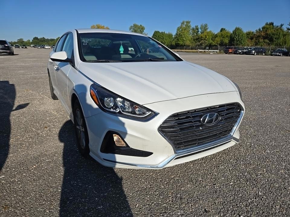 Used 2019 Hyundai Sonata SE with VIN 5NPE24AF7KH813044 for sale in Kansas City