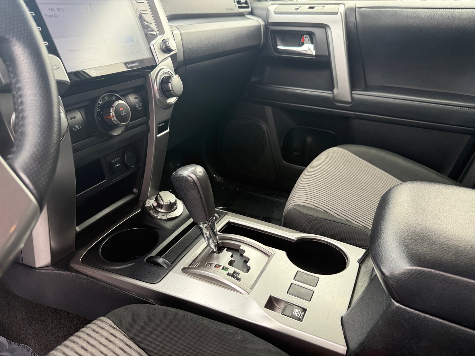 2023 Toyota 4Runner SR5 photo 13