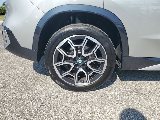 2025 Bmw X1 XDrive28i photo 2