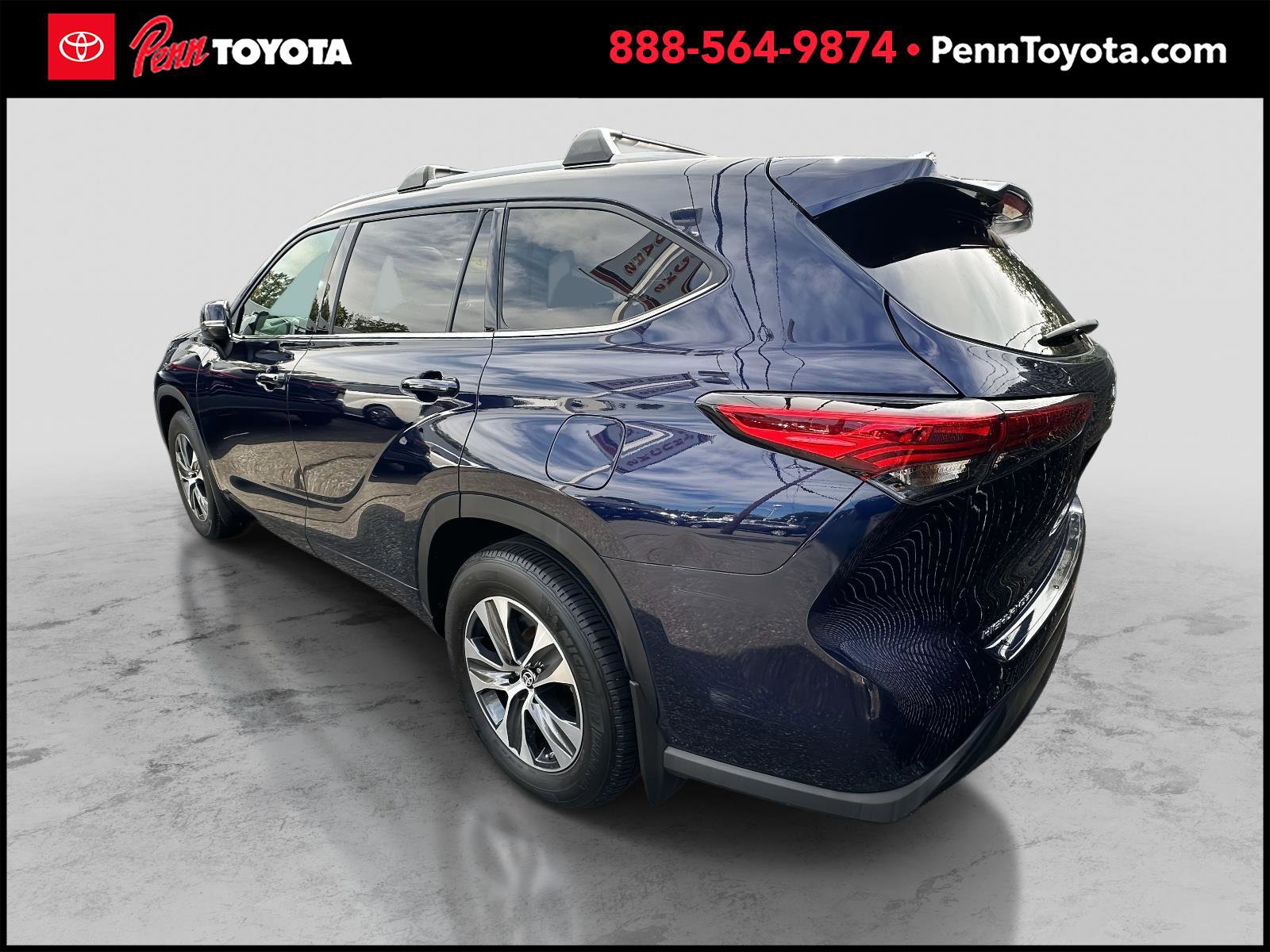 2022 Toyota Highlander XLE photo 4