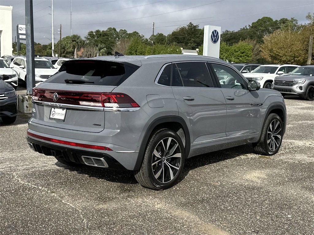 2025 Volkswagen Atlas Cross Sport SEL Premium R-Line photo 4