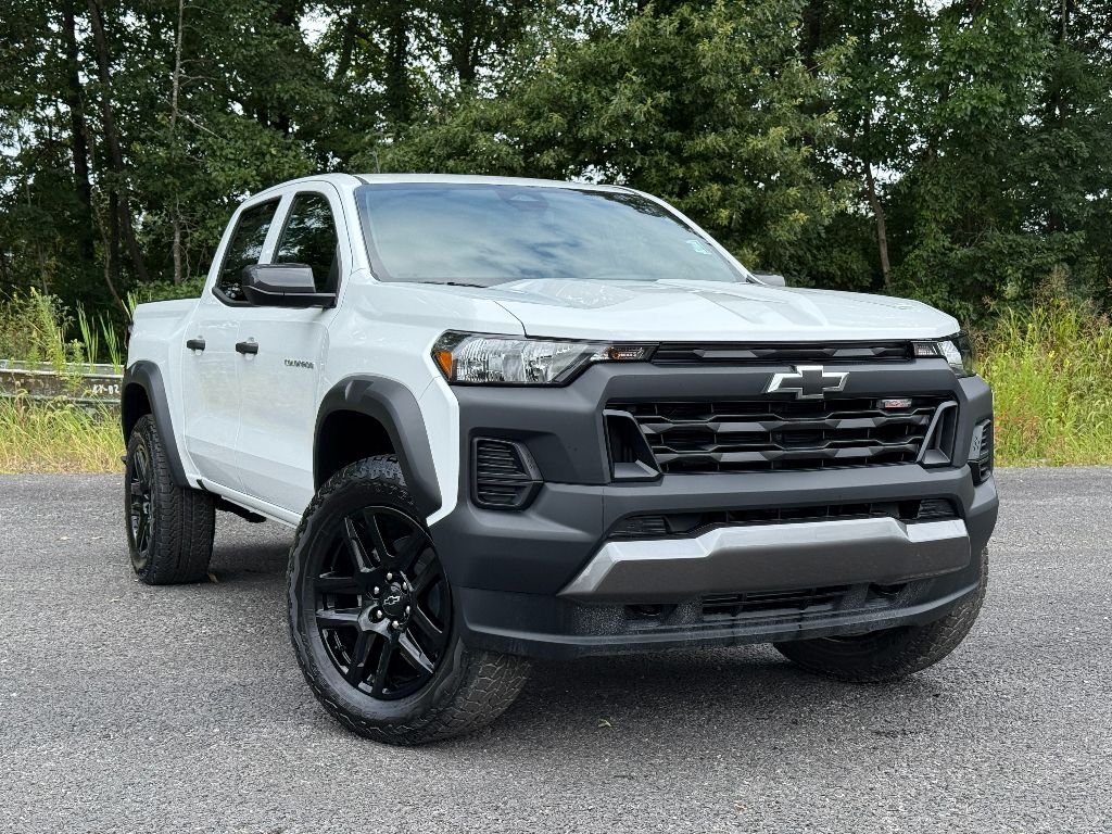 2025 Chevrolet Colorado Trail Boss photo 11