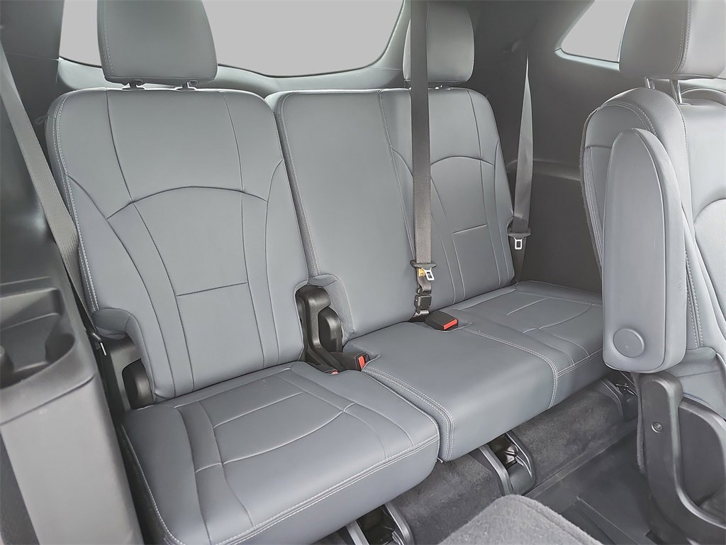 2023 Buick Enclave Essence photo 12