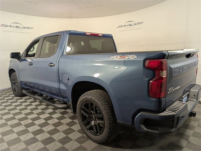 2024 Chevrolet Silverado 1500 Custom photo 4