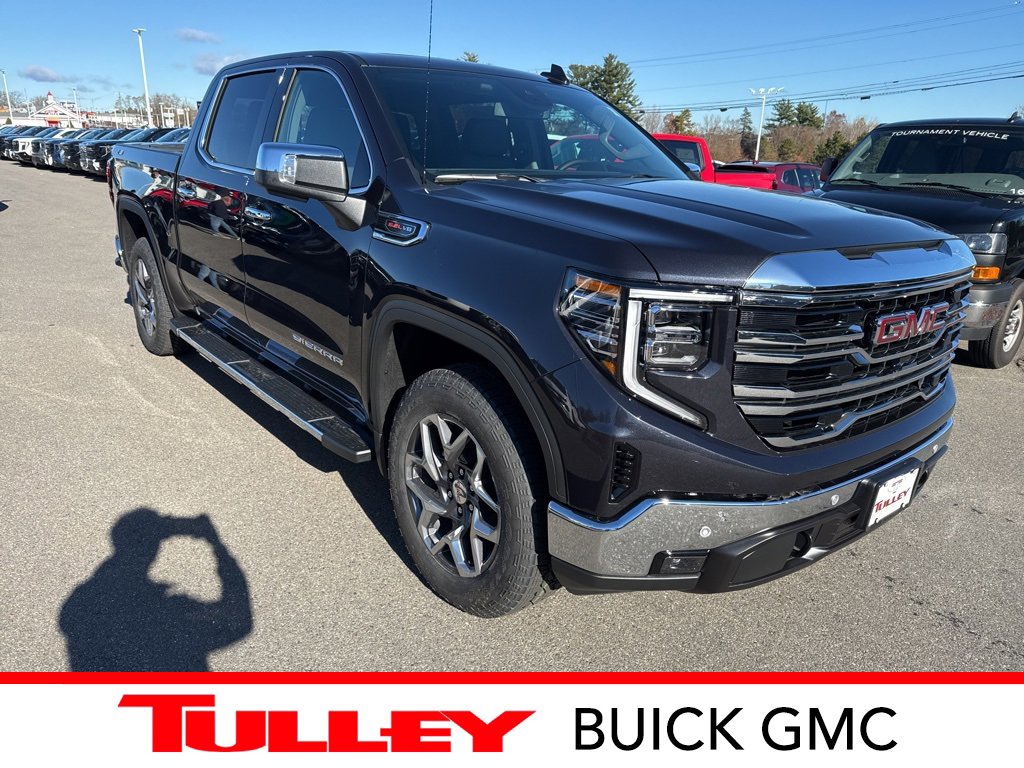 2026 GMC Sierra 1500 SLT's photo