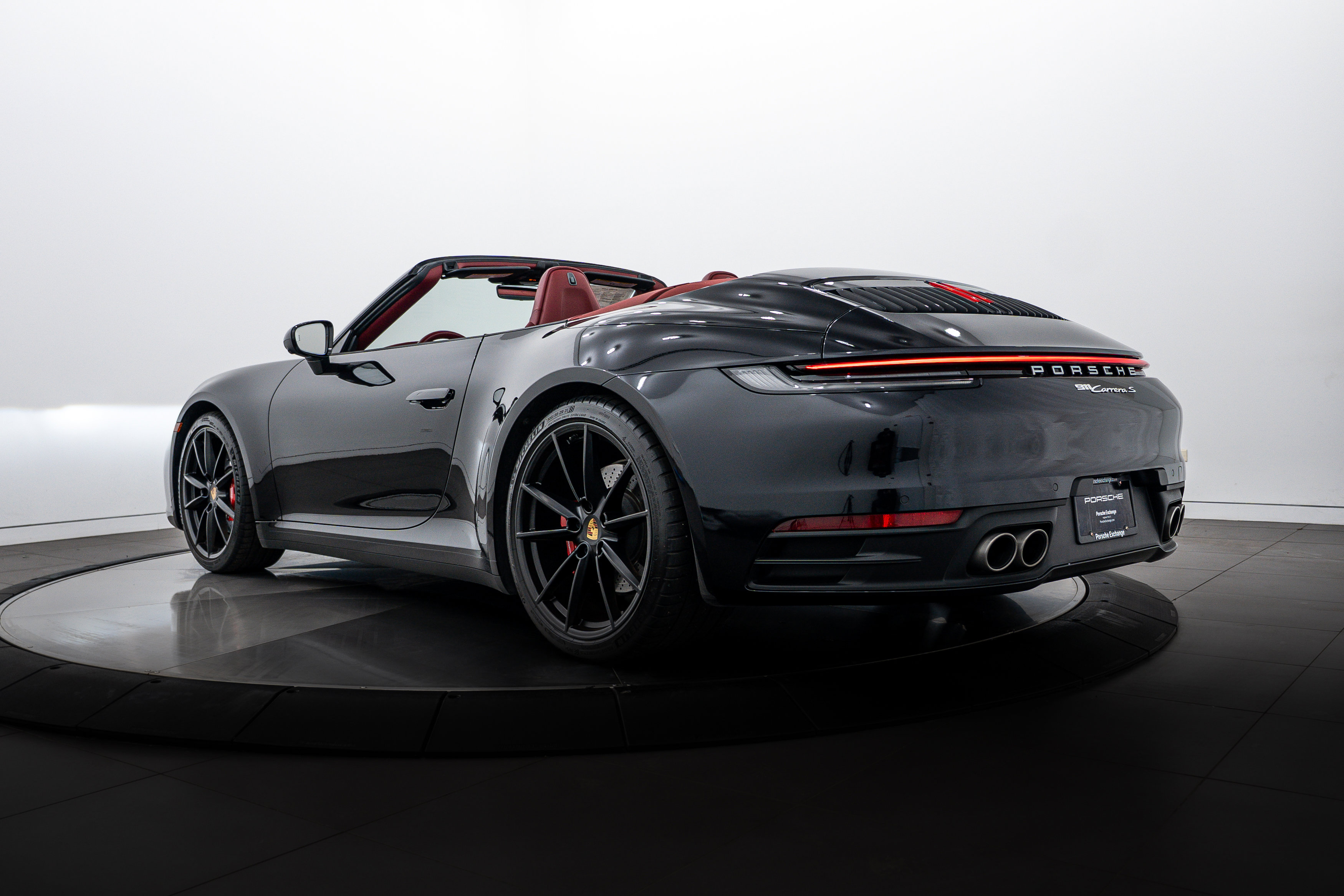2024 Porsche 911 S photo 3