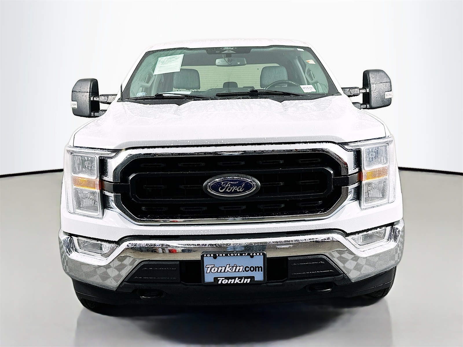 2022 Ford F-150 XLT photo 2