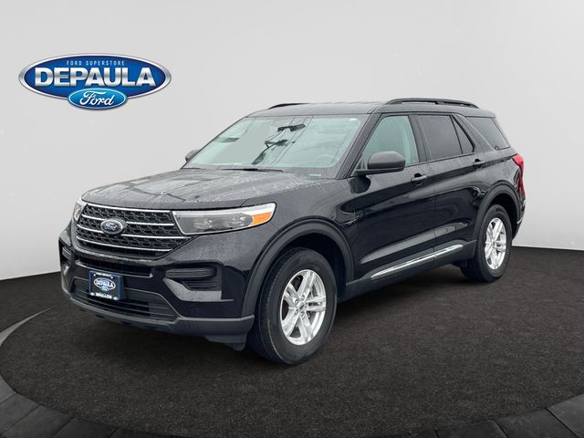 2022 Ford Explorer XLT's photo