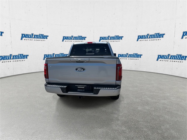 2025 Ford F-150 XLT photo 10