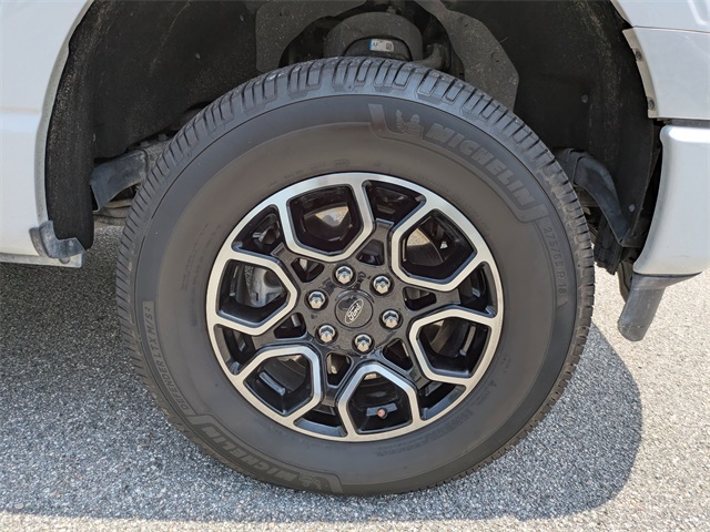 2022 Ford F-150 XLT photo 11