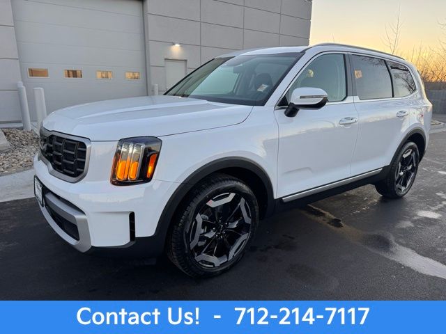 2025 Kia Telluride S's photo