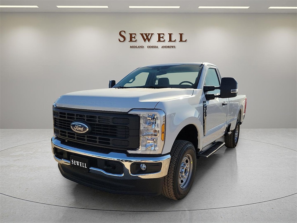 2026 Ford F-250 Super Duty XL's photo