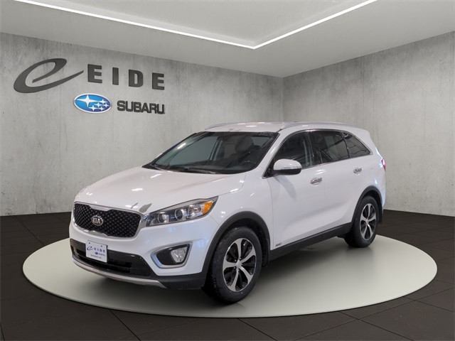 Used 2016 Kia Sorento EX with VIN 5XYPHDA15GG028063 for sale in Mandan, ND