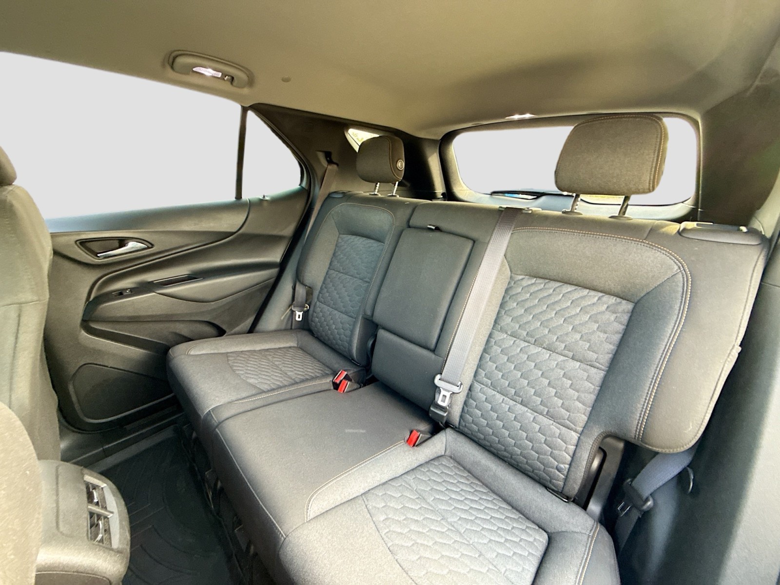 2019 Chevrolet Equinox LT photo 22