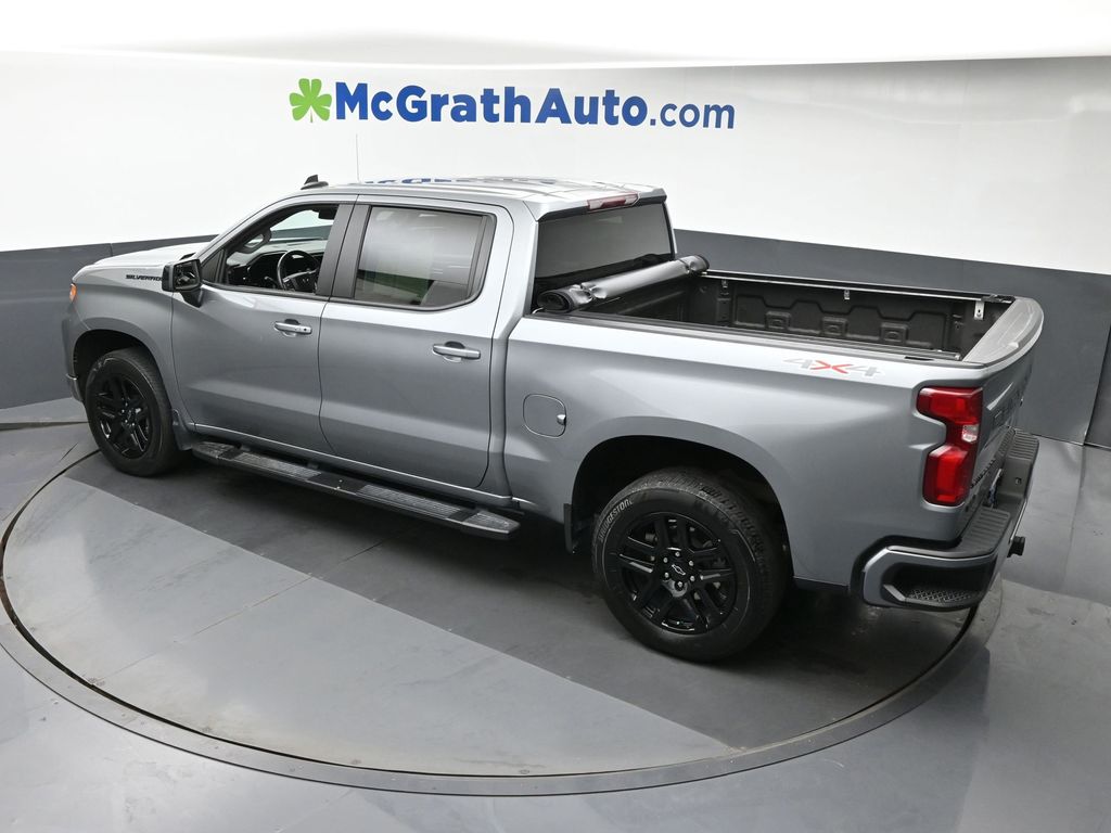 2023 Chevrolet Silverado 1500 RST photo 17