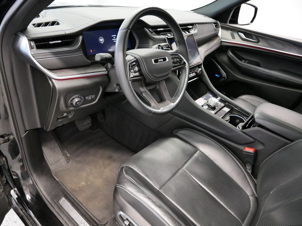 Certified 2022 Jeep Grand Cherokee Overland with VIN 1C4RJHDG6N8592720 for sale in Coon Rapids, Minnesota