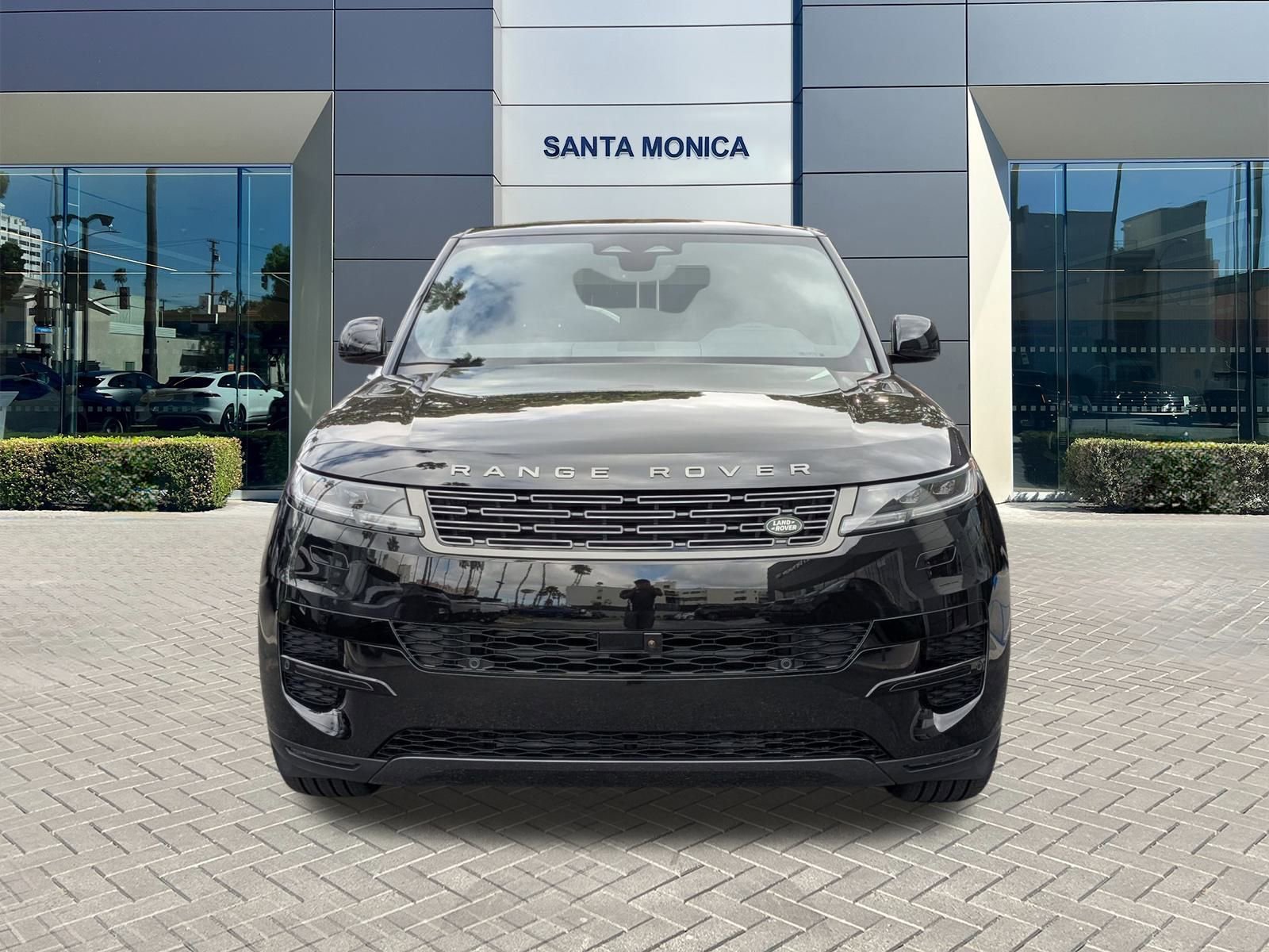 2025 Land Rover Range Rover Sport SE photo 6