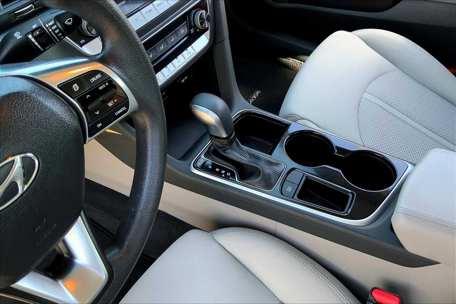 2018 Hyundai Sonata SE photo 14