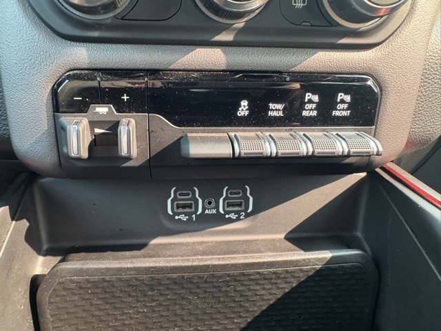 2022 Ram 1500 Rebel photo 25