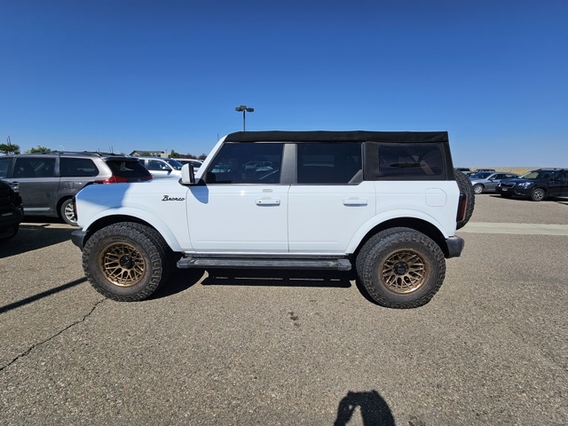 2022 Ford Bronco Outer Banks photo 7