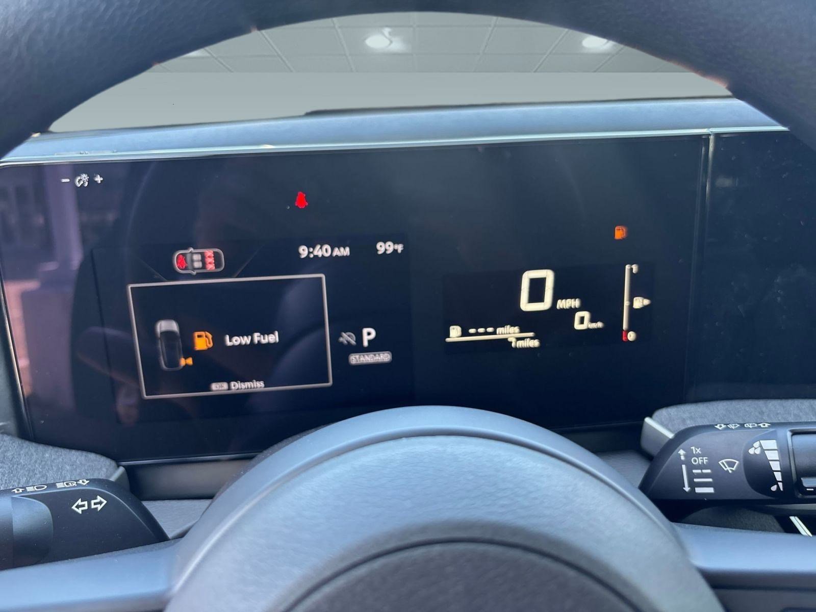 2026 Nissan Kicks SV photo 18