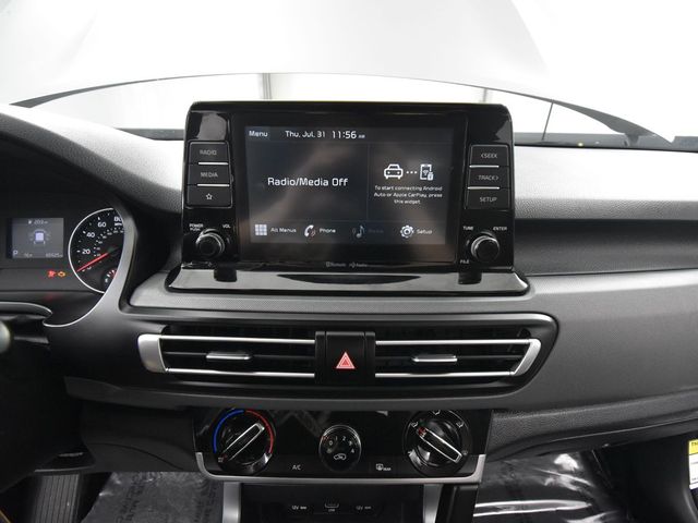 2021 Kia Seltos LX photo 23