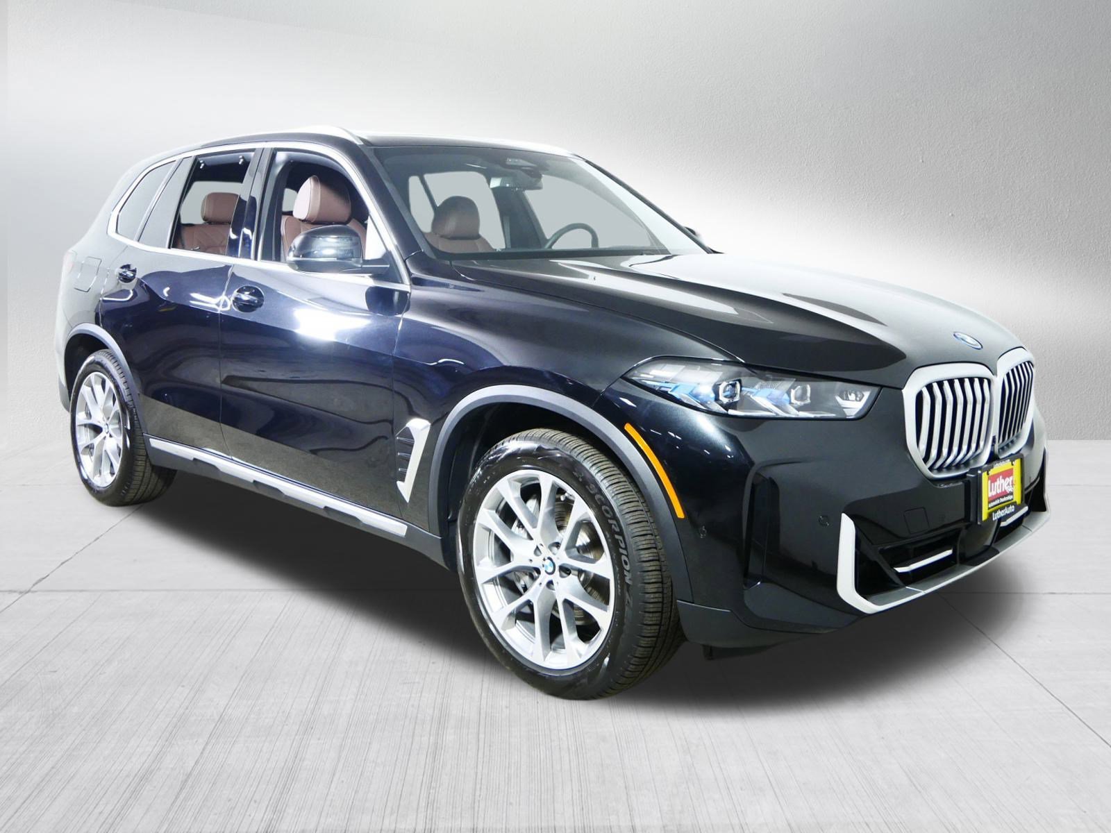 2026 BMW X5 50e's photo