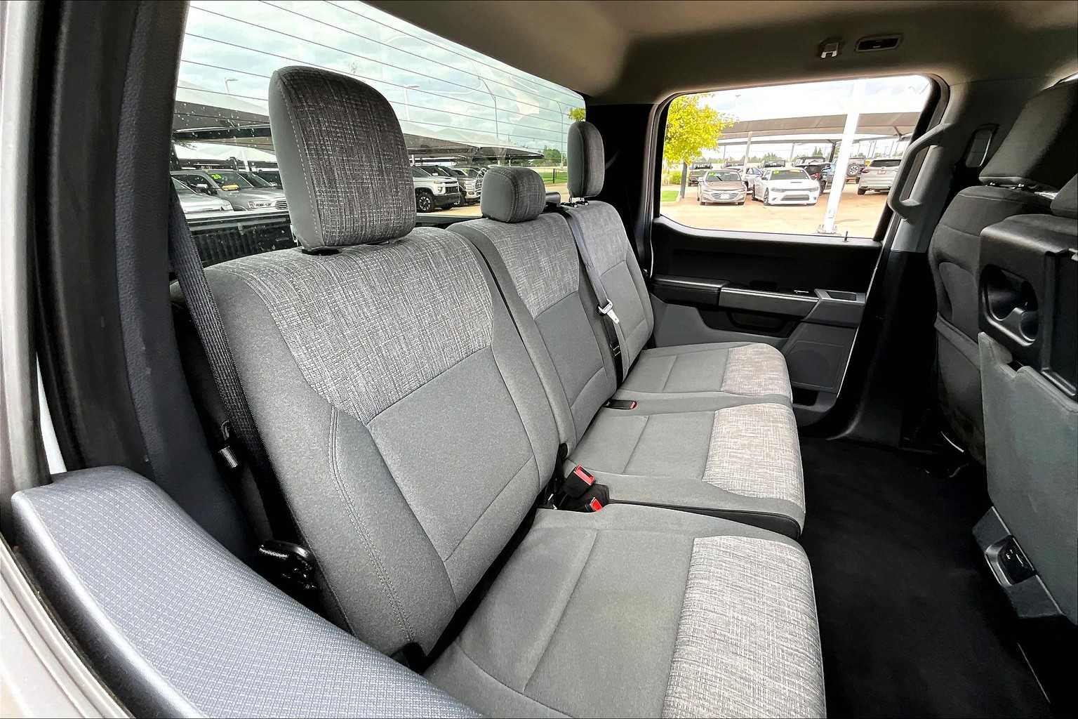 2023 Ford F-150 XLT photo 18
