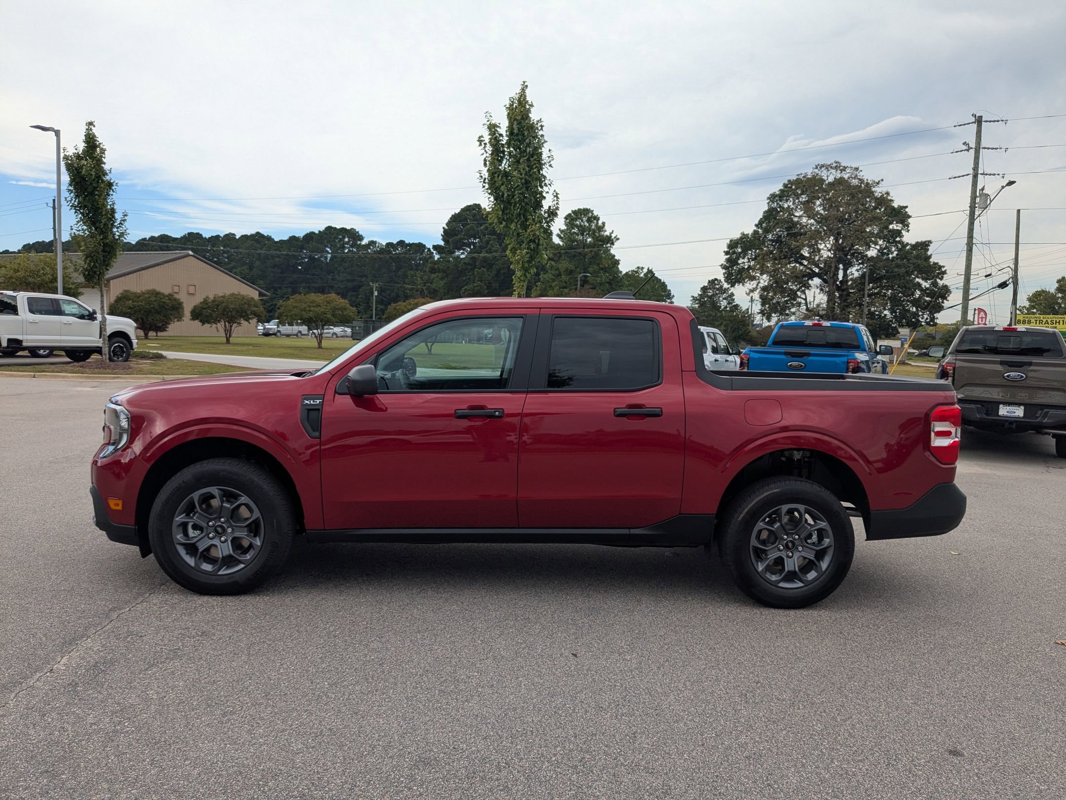 2025 Ford Maverick XLT photo 10