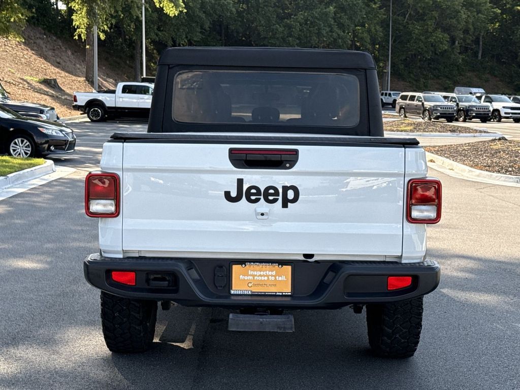 2022 Jeep Gladiator Willys photo 4