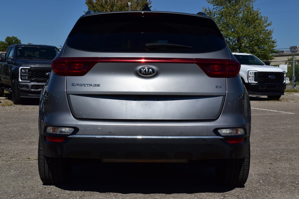 2021 Kia Sportage EX photo 4
