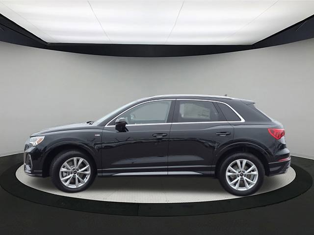 2025 Audi Q3 S line Premium photo 2