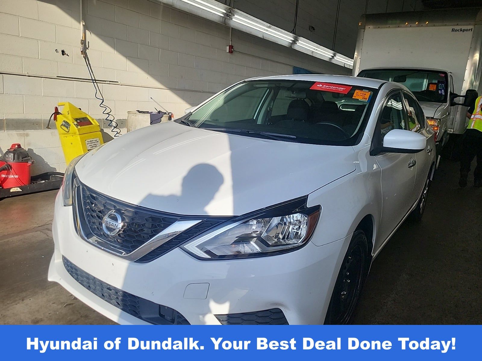 2019 Nissan Sentra S photo 3