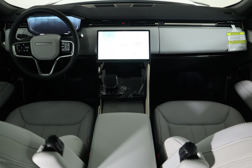 2025 Land Rover Range Rover Sport P360 S photo 12