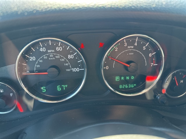 2018 Jeep Wrangler Unlimited Sahara photo 12
