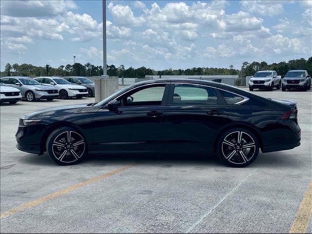 2025 Honda Accord Hybrid Sport photo 8